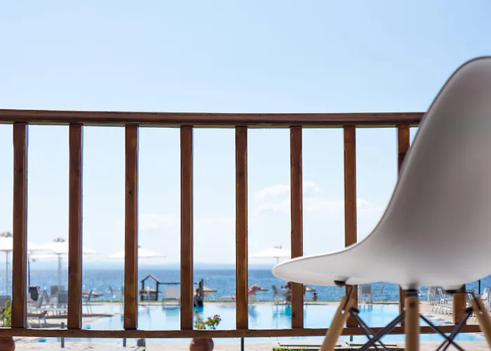 Alkinoos Hotel 3*