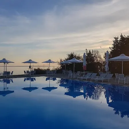 Alkinoos Hotel 3*