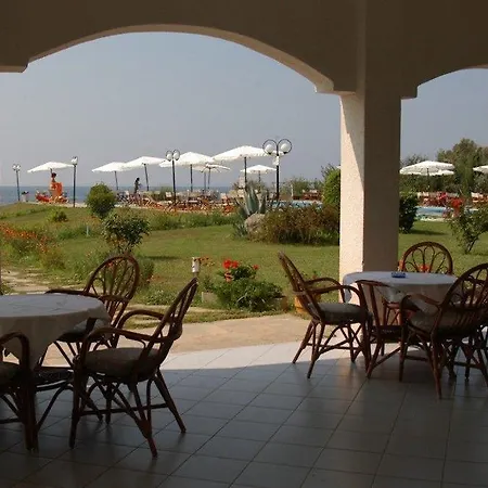 Alkinoos Hotel
