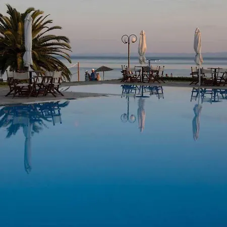 Alkinoos Hotel 3*